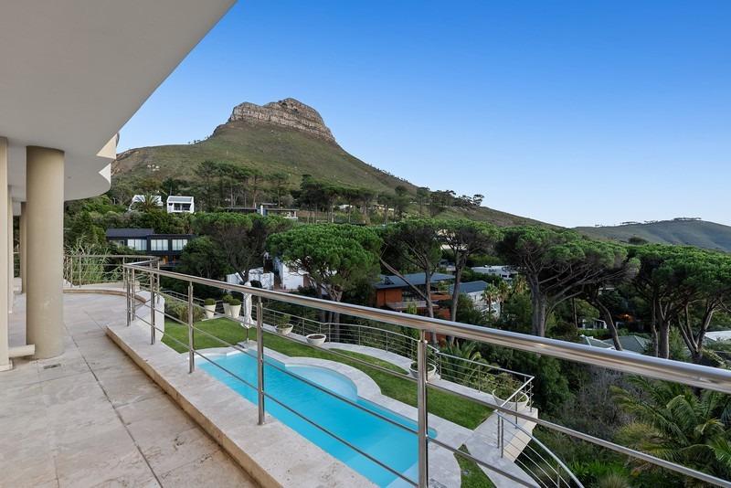 5 Bedroom Property for Sale in Higgovale Western Cape